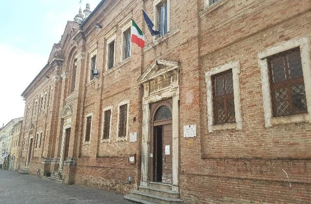 Scuola elementare Conti, Jesi